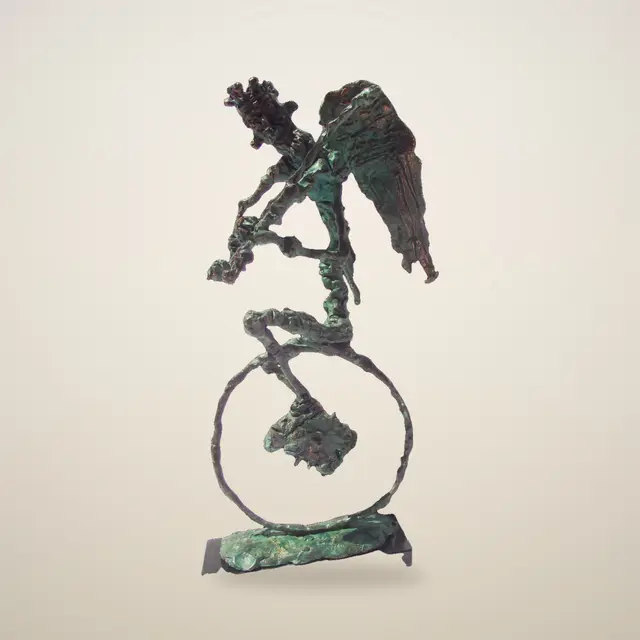 小丑之王 – Ernő Tóth 的青铜雕塑作品