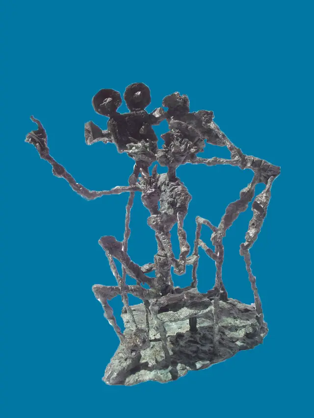 Filming – bronze sculpture by Ernő Tóth
