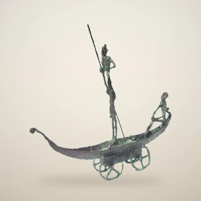 来自月球的乘客 – Ernő Tóth 的青铜雕塑作品