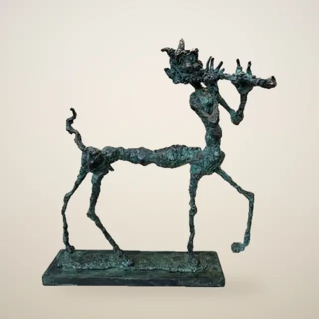半人马 II – Ernő Tóth 的青铜雕塑作品
