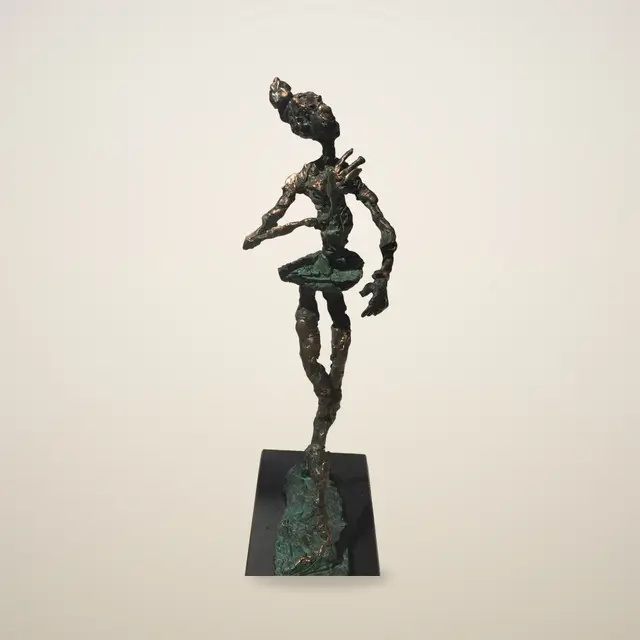 芭蕾 – Ernő Tóth 的青铜雕塑作品