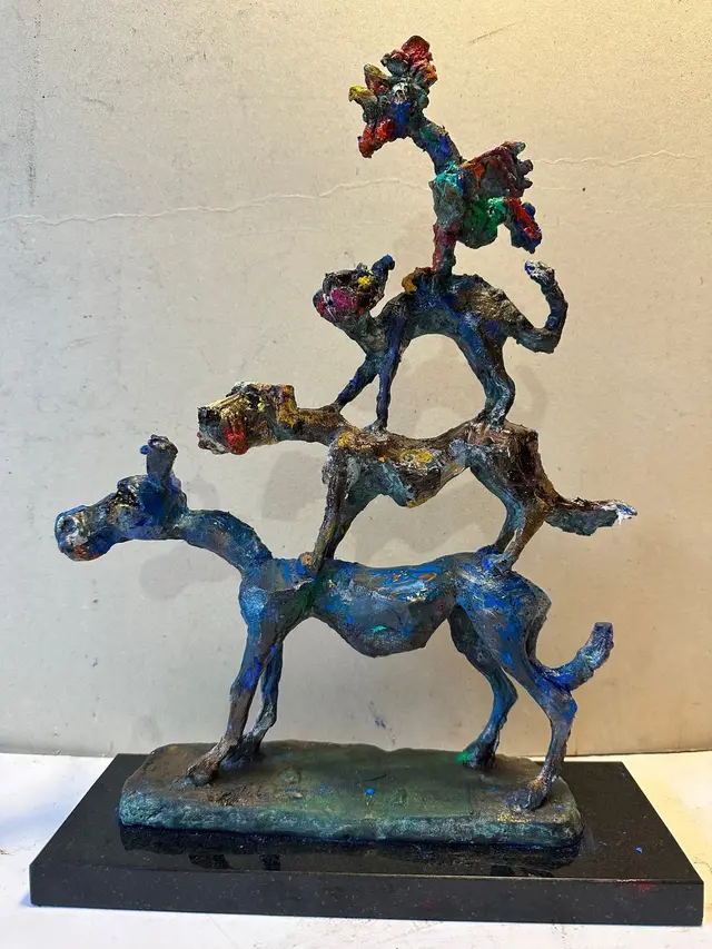 Town Musicians of Bremen (coloured) – bronze sculpture by Ernő Tóth