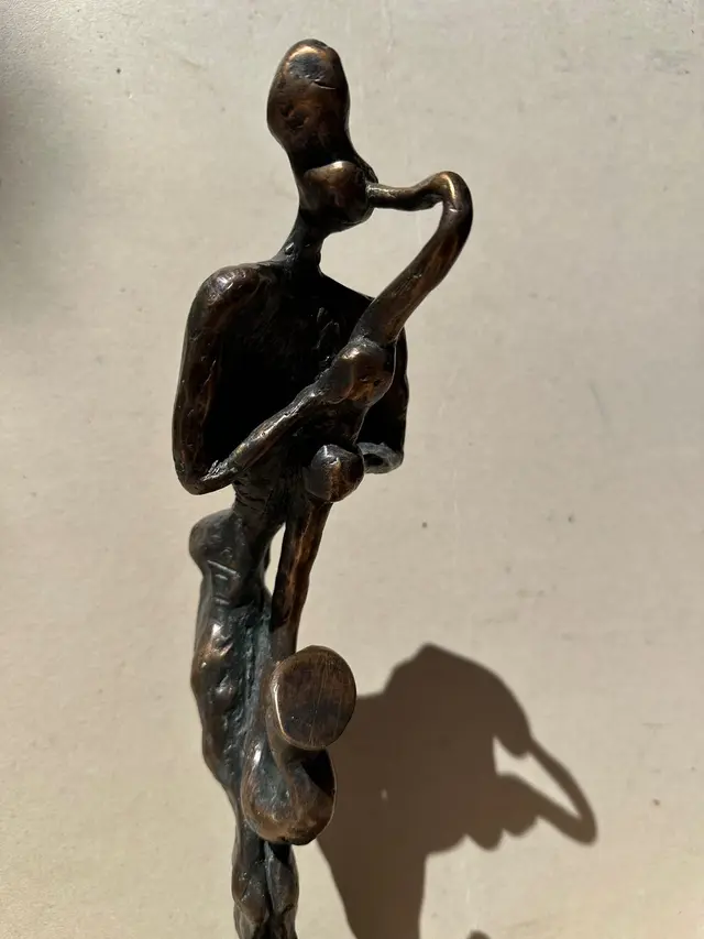 Figure with a Ring – 2
