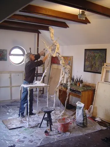 Sculpture in progress in the studio – bronze sculpture by Ernő Tóth